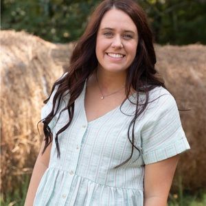 Meet your Posher, Macie